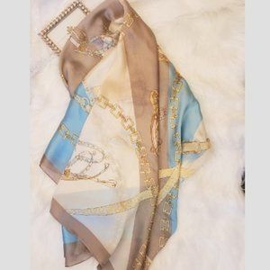Stunning Fashion Scarf